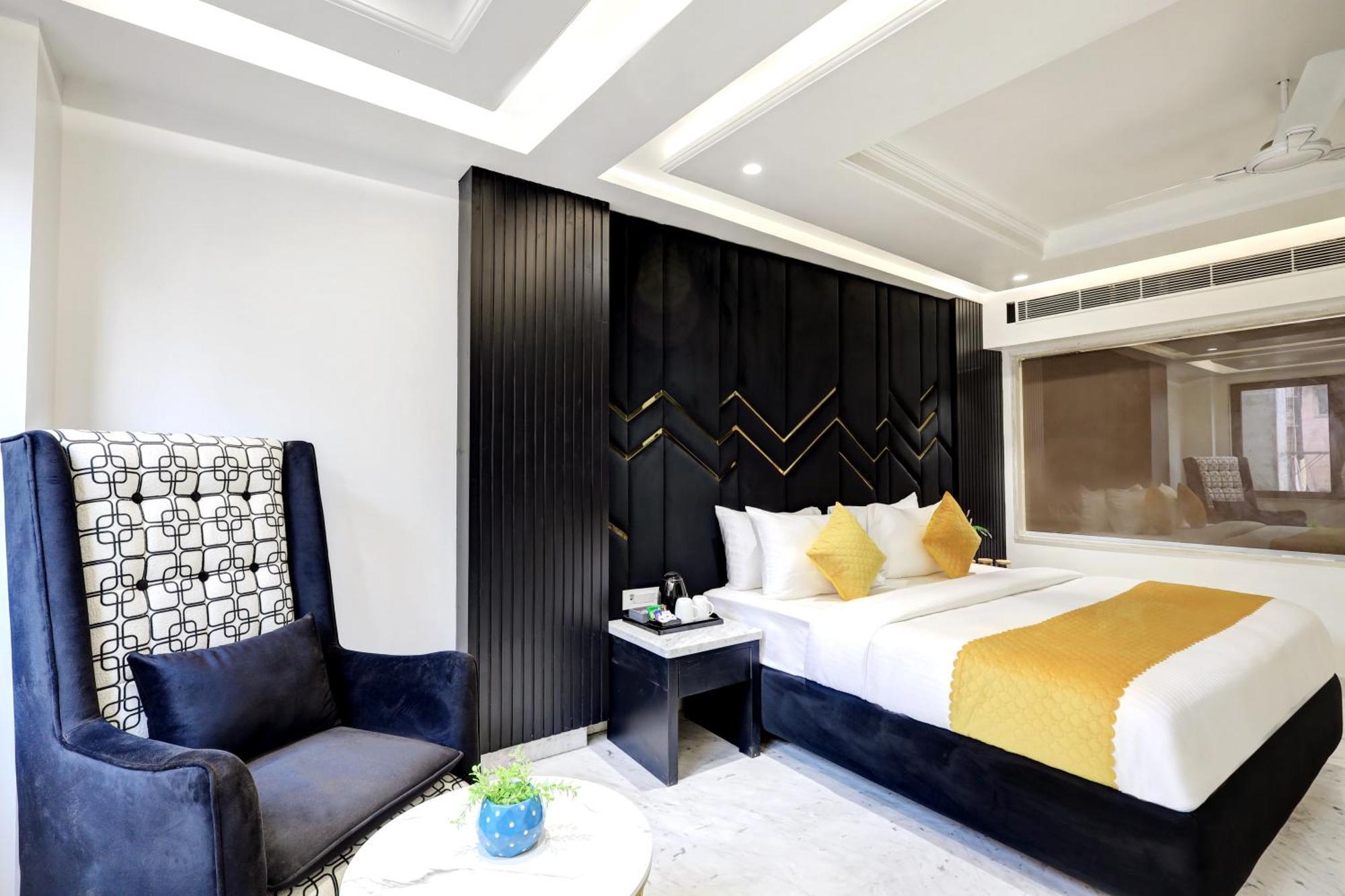 Hotel Namaste Hindustan Just A Minute Away From New Delhi Railway Station And Connaught Place Exteriör bild