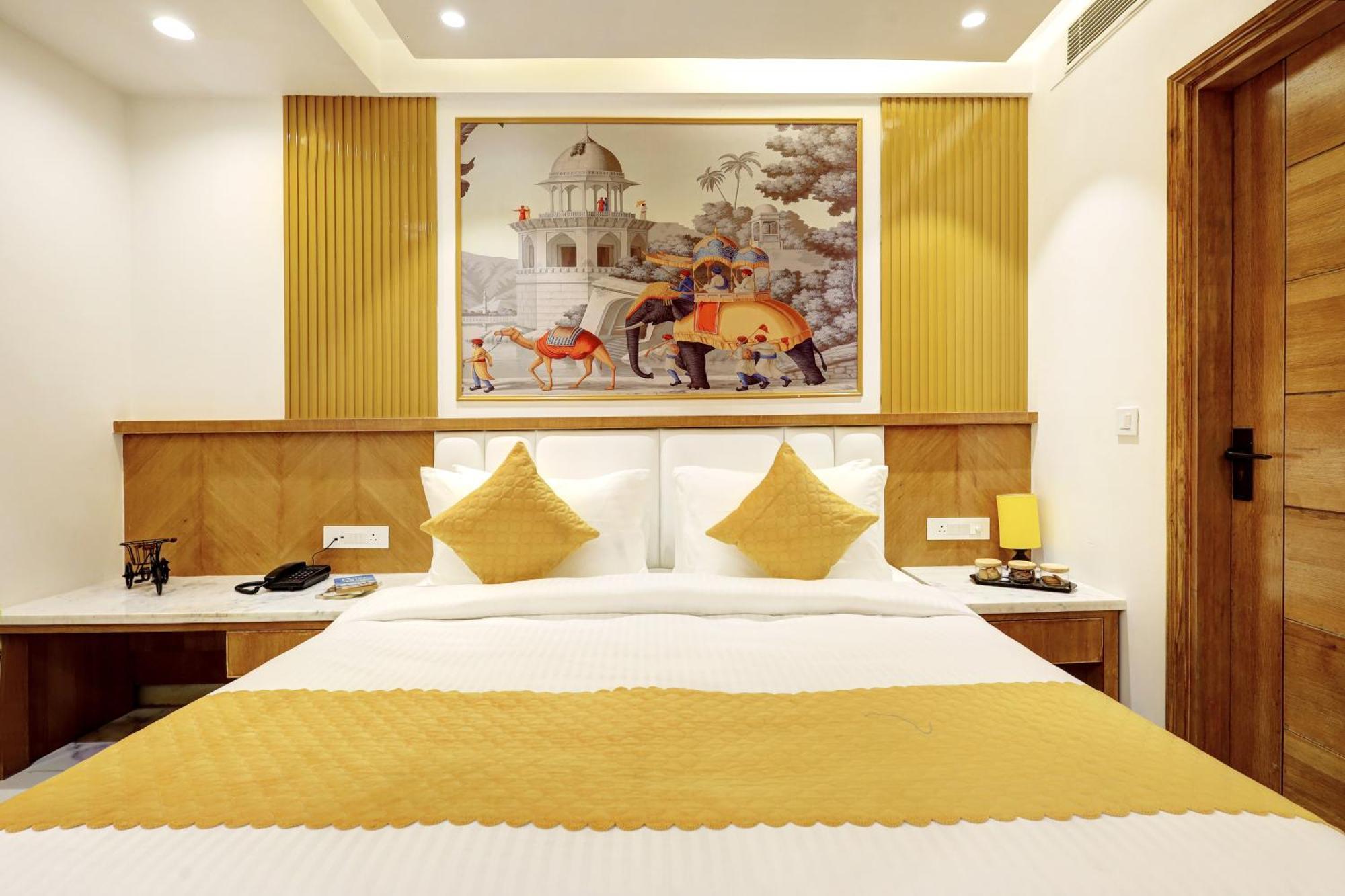 Hotel Namaste Hindustan Just A Minute Away From New Delhi Railway Station And Connaught Place Exteriör bild