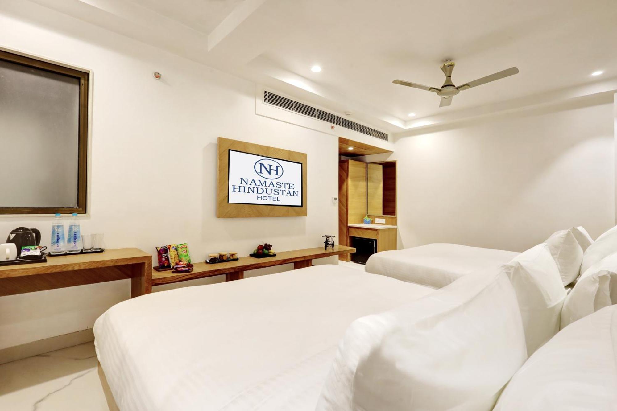 Hotel Namaste Hindustan Just A Minute Away From New Delhi Railway Station And Connaught Place Exteriör bild