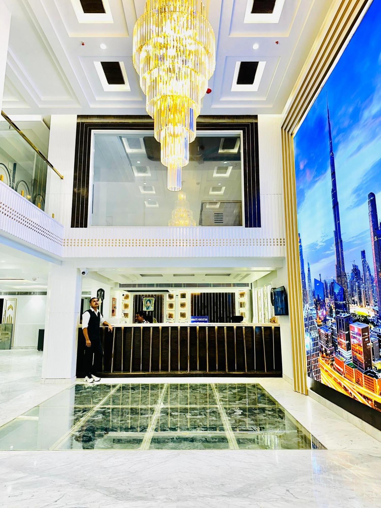 Hotel Namaste Hindustan Just A Minute Away From New Delhi Railway Station And Connaught Place Exteriör bild